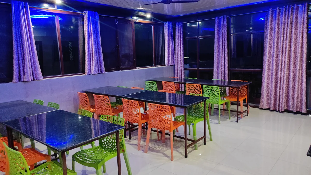 Large dining hall serving 4 meals daily at Daksh Home hostel near UPES
